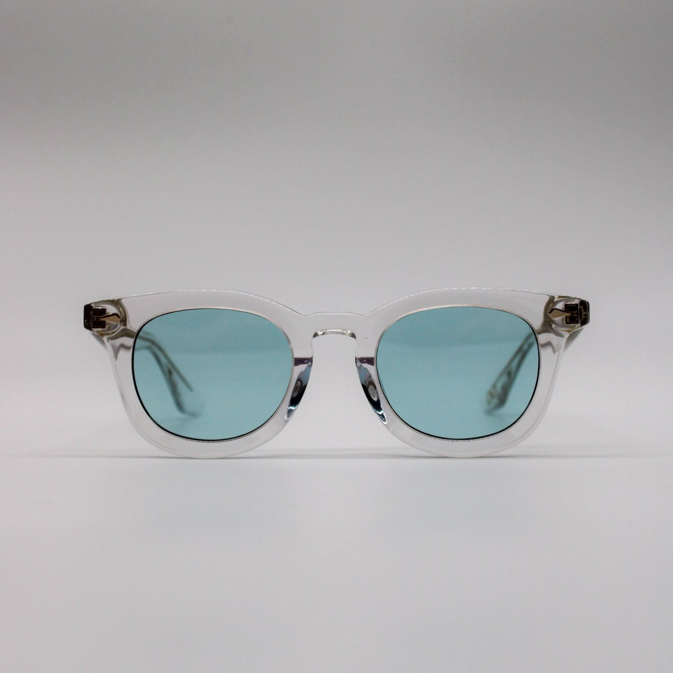 Light blue shop lens sunglasses