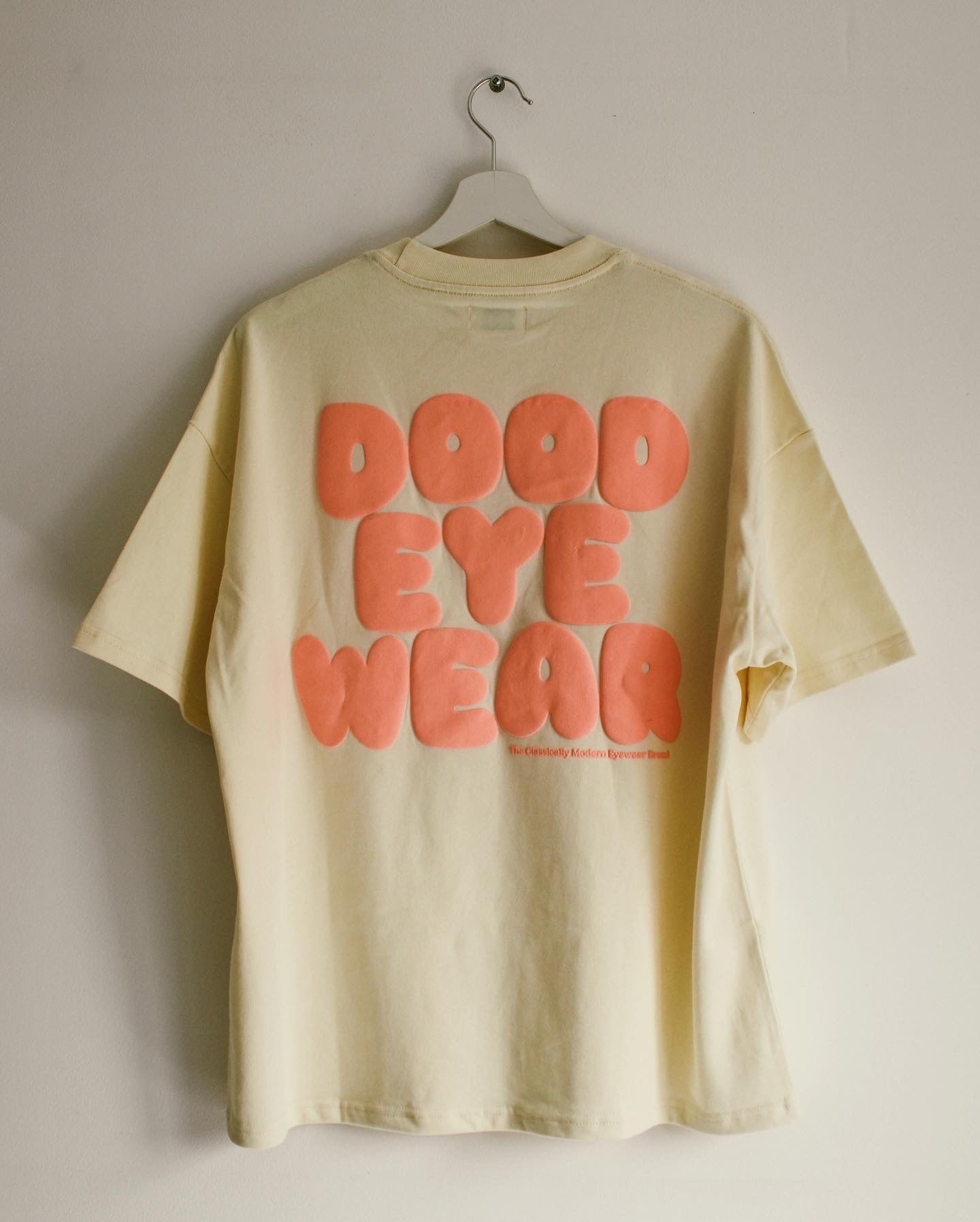 Signature T-Shirt Off White with Peach Print