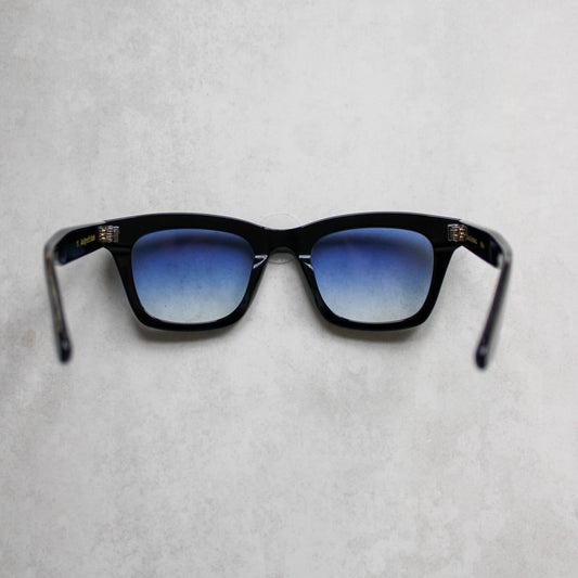 918 Black Frame with Blue Gradient Lenses