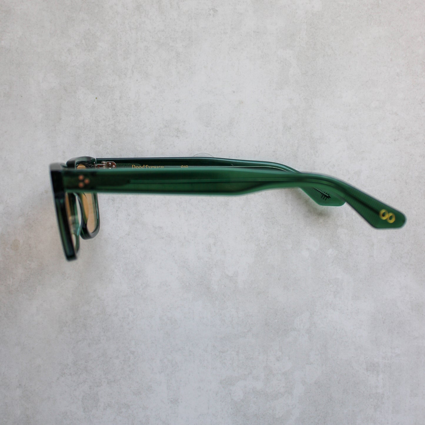 919 Clear Green Frame with Golden Lenses