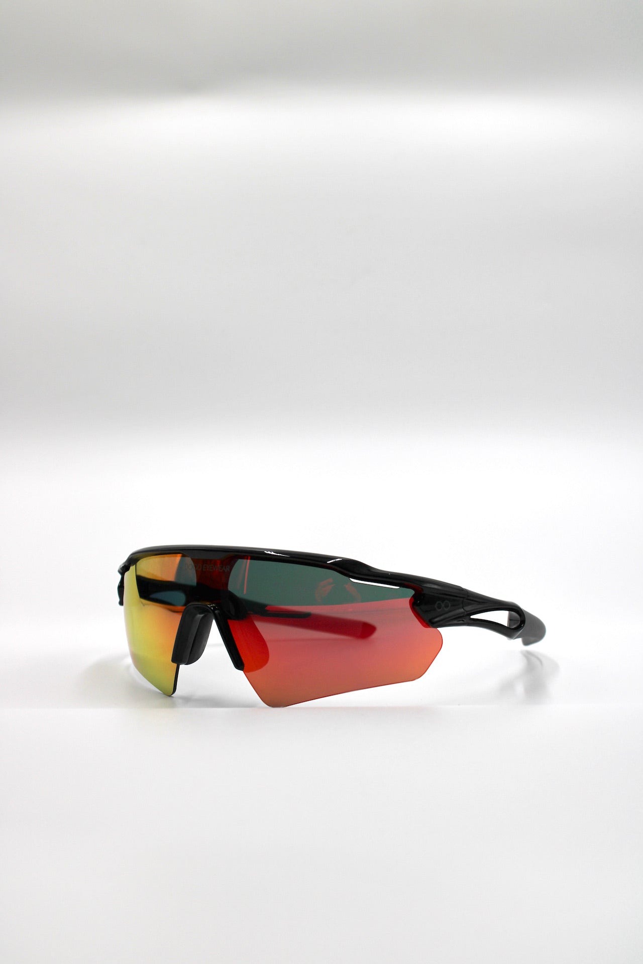 516 Escapist Black Frame with Grey Detail and Three Lenses