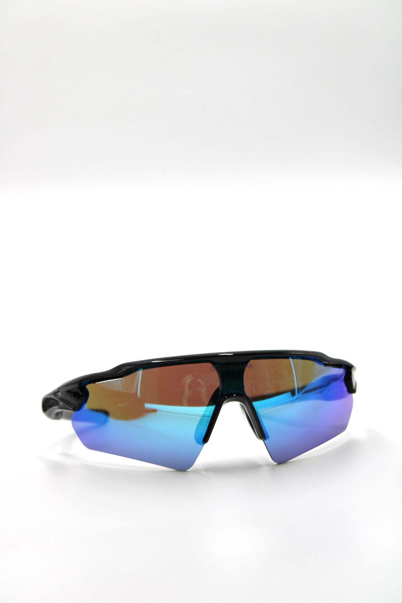 516 Escapist Black Frame with Grey Detail and Three Lenses