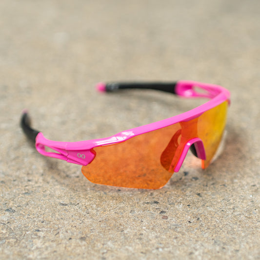 516 Escapist Hot Pink Frame with Black Detail and Three Lenses