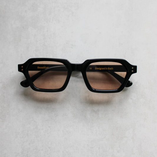 946 Black Frame with Light Brown Lenses
