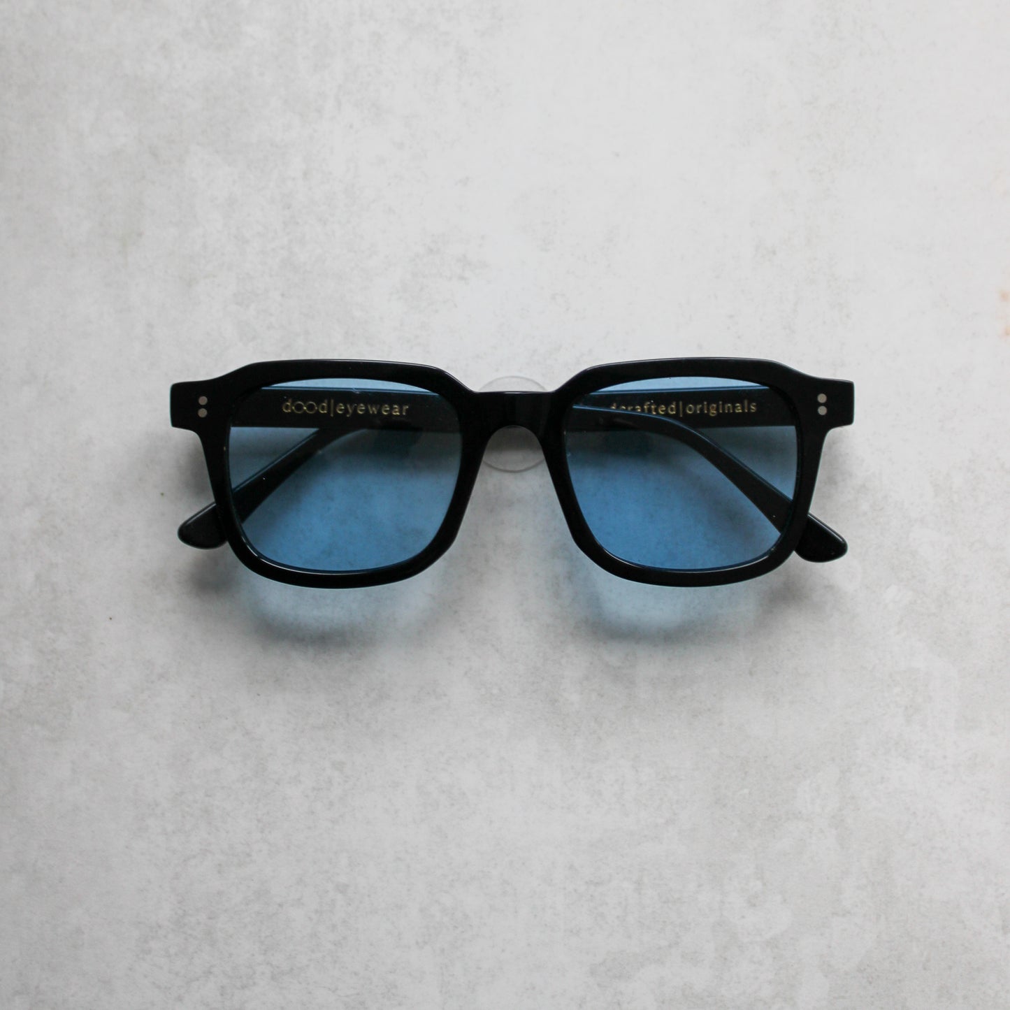 160 Bold Black Frame with Blue Lenses