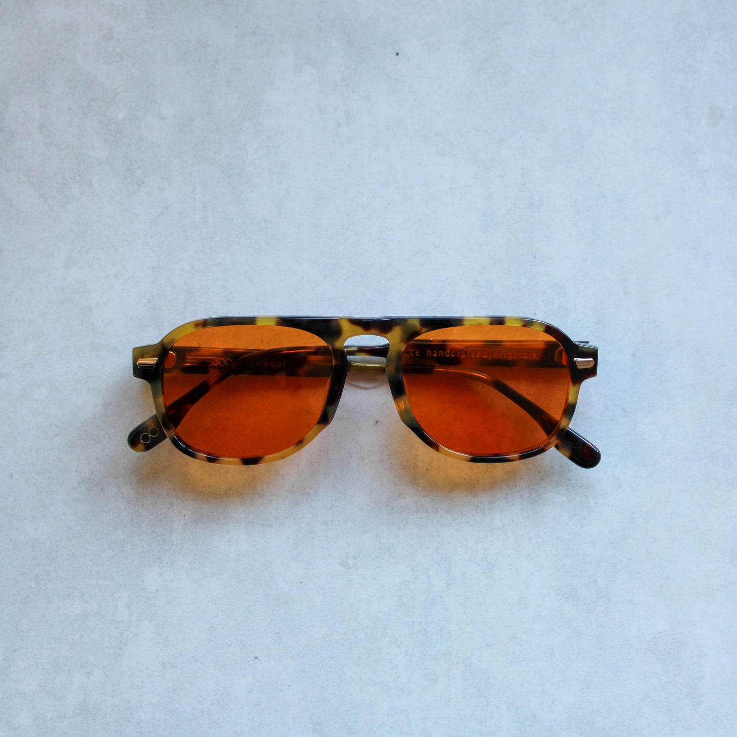 1/1 Amber Tortoiseshell Frame with Orange Lenses