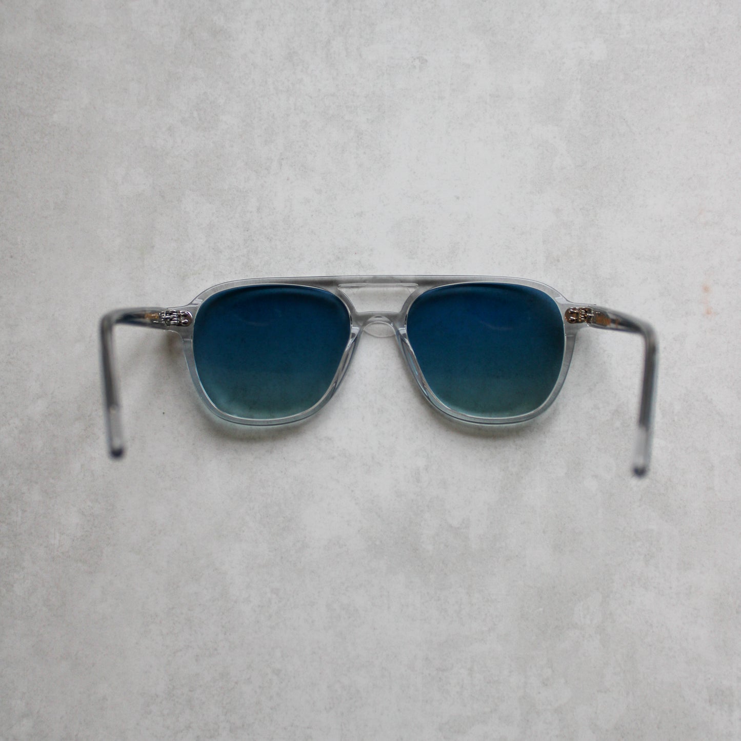 145 Clear Frame with Gradient Blue Lenses