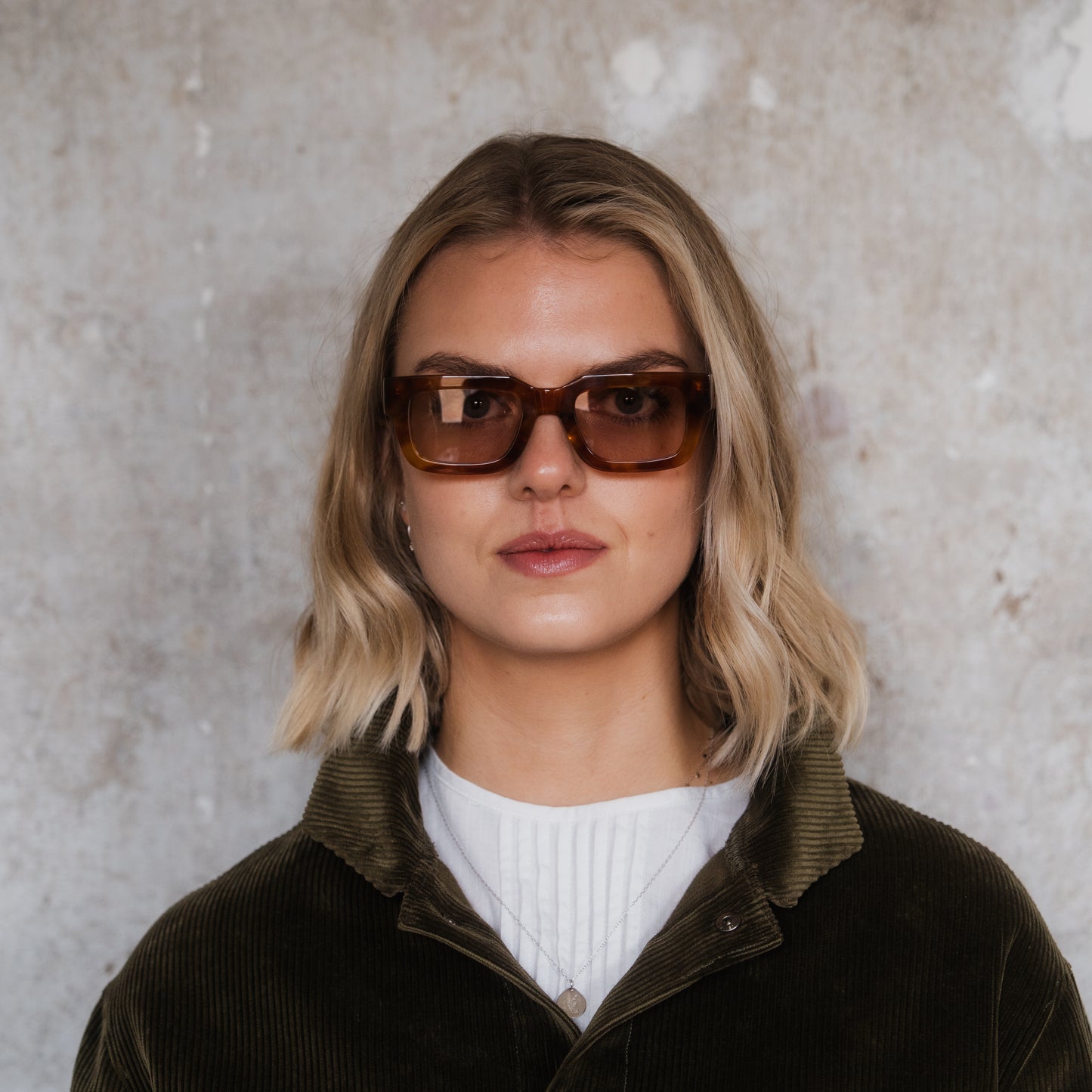 302 Light Brown Tortoiseshell Frame with Light Brown Lenses