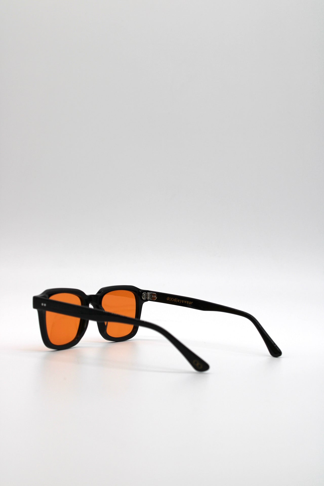 160 Originals Bold Black Frame with Unique Orange Lenses